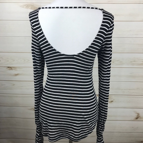 Chelsea Sky Stripe Top - Picture 4 of 6